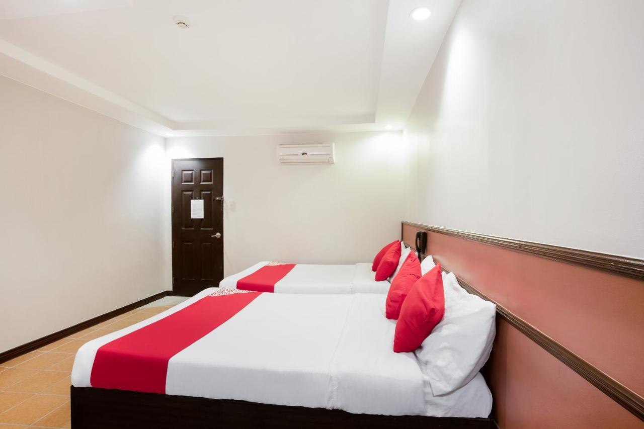 โอโย 394 ตาไกย์ไตย์ เฮเว่น โฮเต็ล เมนเดซ Hotel Tagaytay City ภายนอก รูปภาพ