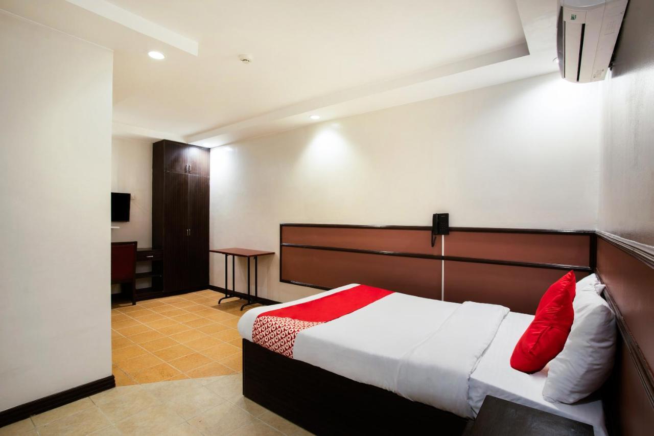 โอโย 394 ตาไกย์ไตย์ เฮเว่น โฮเต็ล เมนเดซ Hotel Tagaytay City ภายนอก รูปภาพ